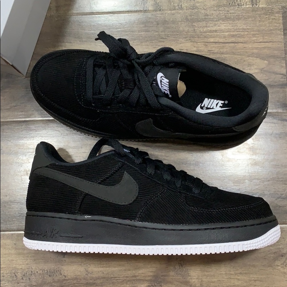 NIKE AIR FORCE 1 LV8 STYLE (GS) black/black-white - Picture 10 of 16